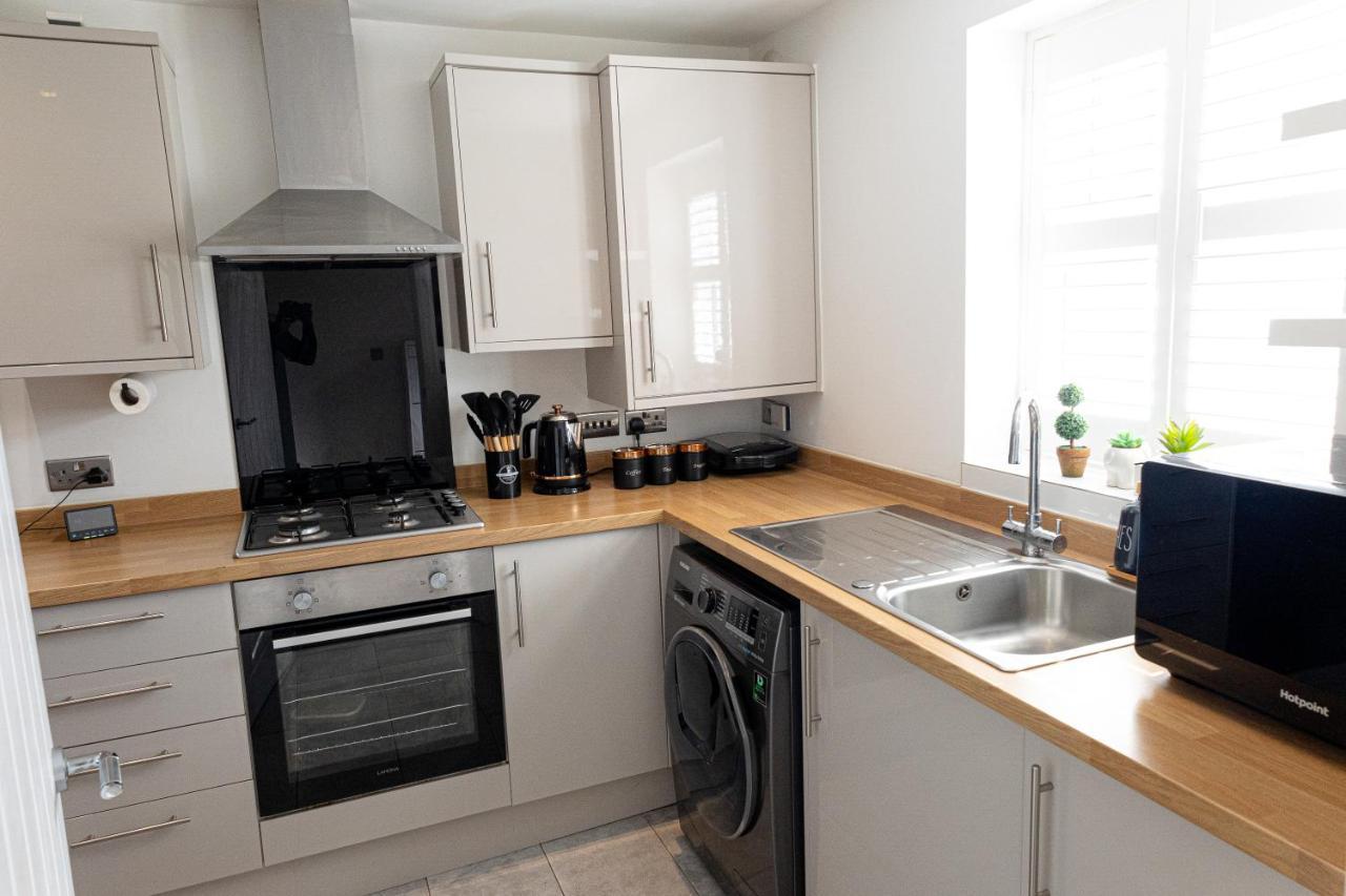 Private Room In A New Build Heanor Exteriör bild